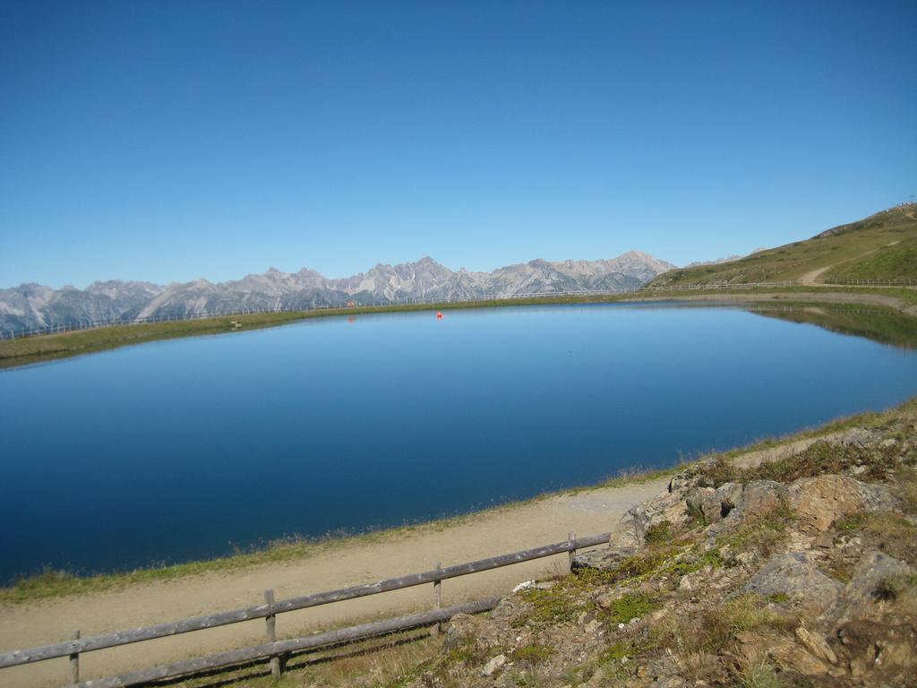 Haus Hubert Appartement Arzl im Pitztal Buitenkant foto