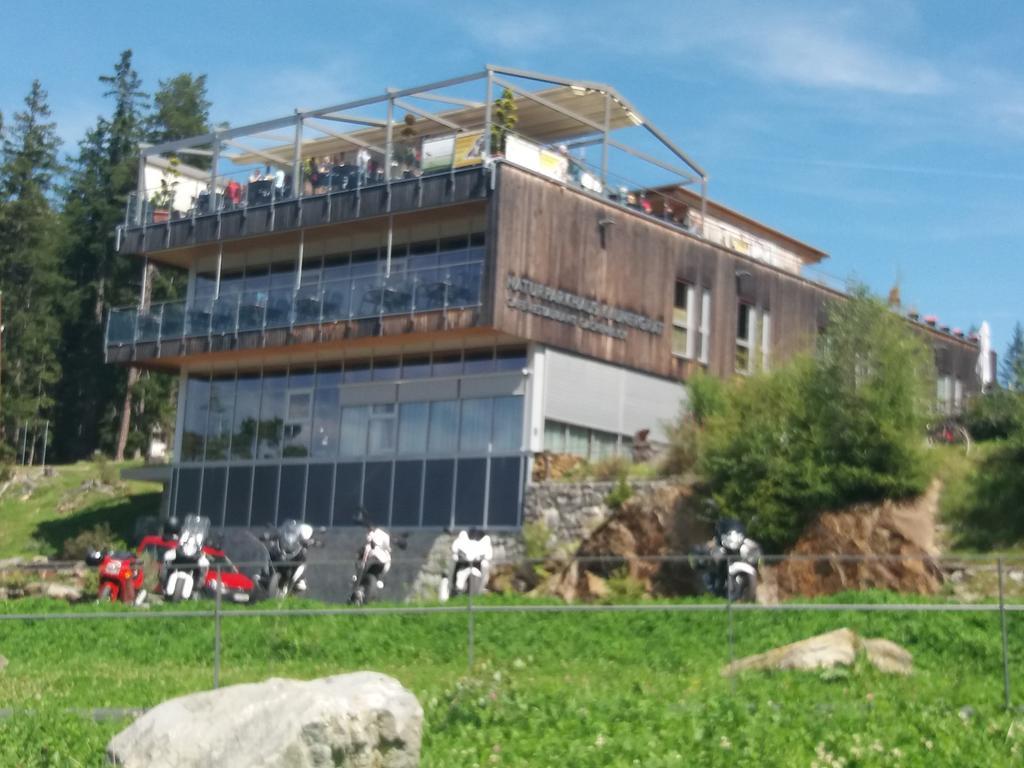 Haus Hubert Appartement Arzl im Pitztal Buitenkant foto